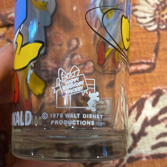 Collectible Vintage Pepsi glasses - Picture 8 of 10